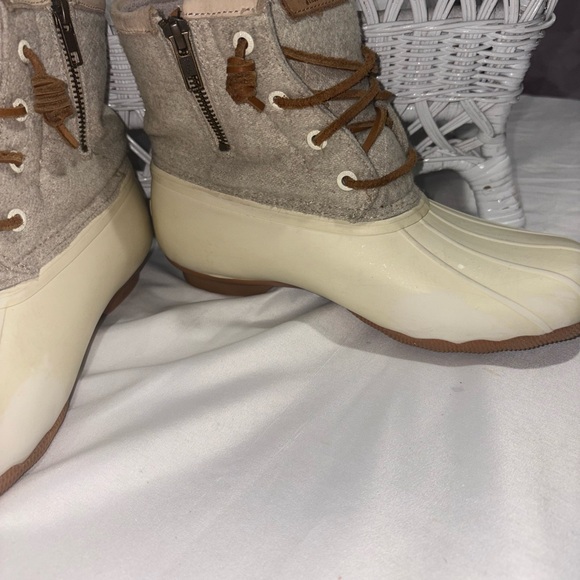 Sperry waterproof rubber boots - Picture 2 of 11